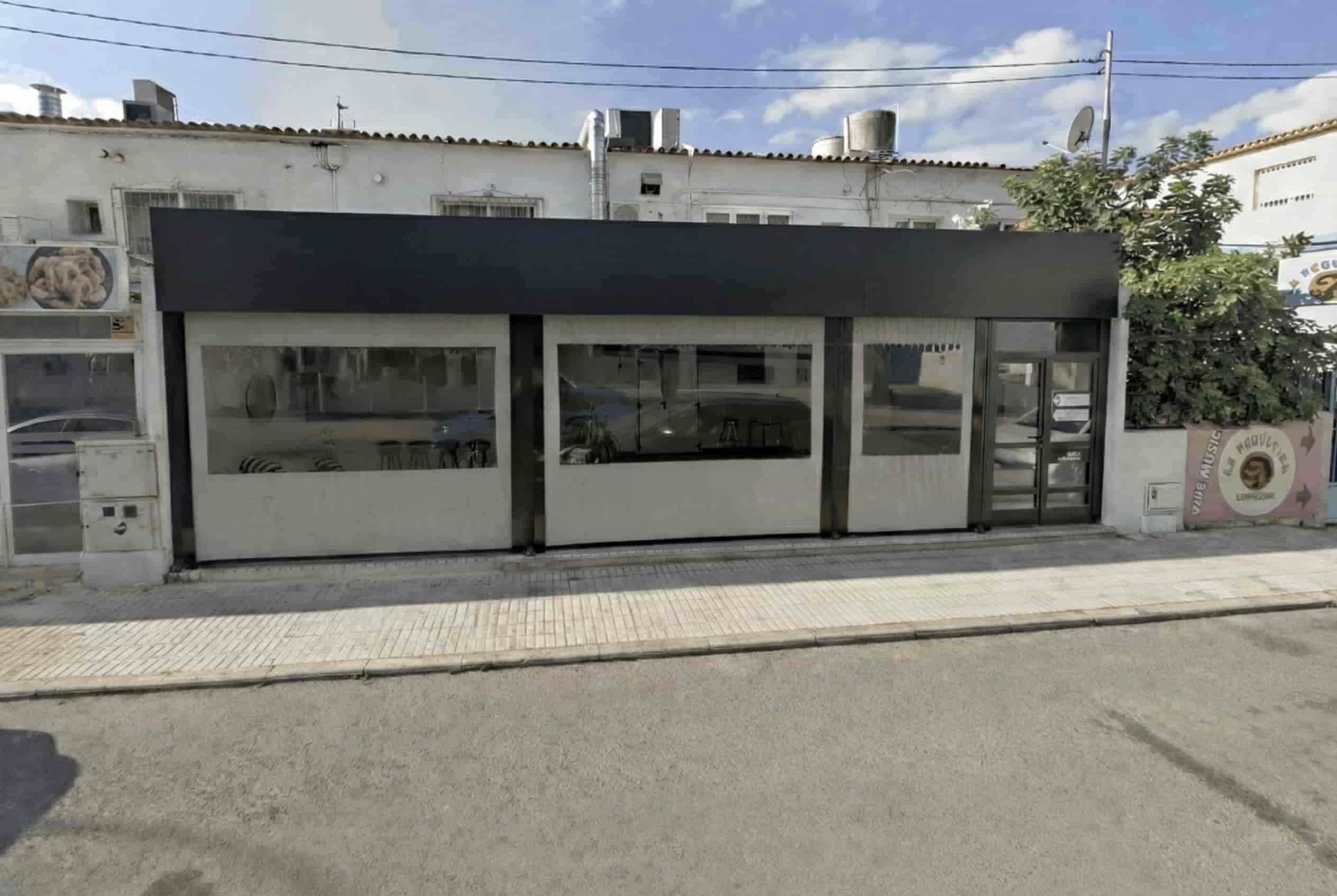 Happyday Social Club Entrance